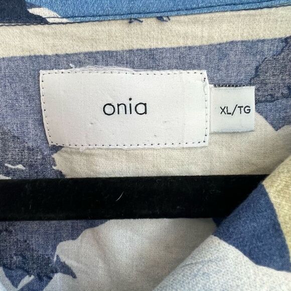 Onia Mens Casual Summer Button Down Shirt Short Sleeve Blue Printed Size XL - Picture 4 of 8